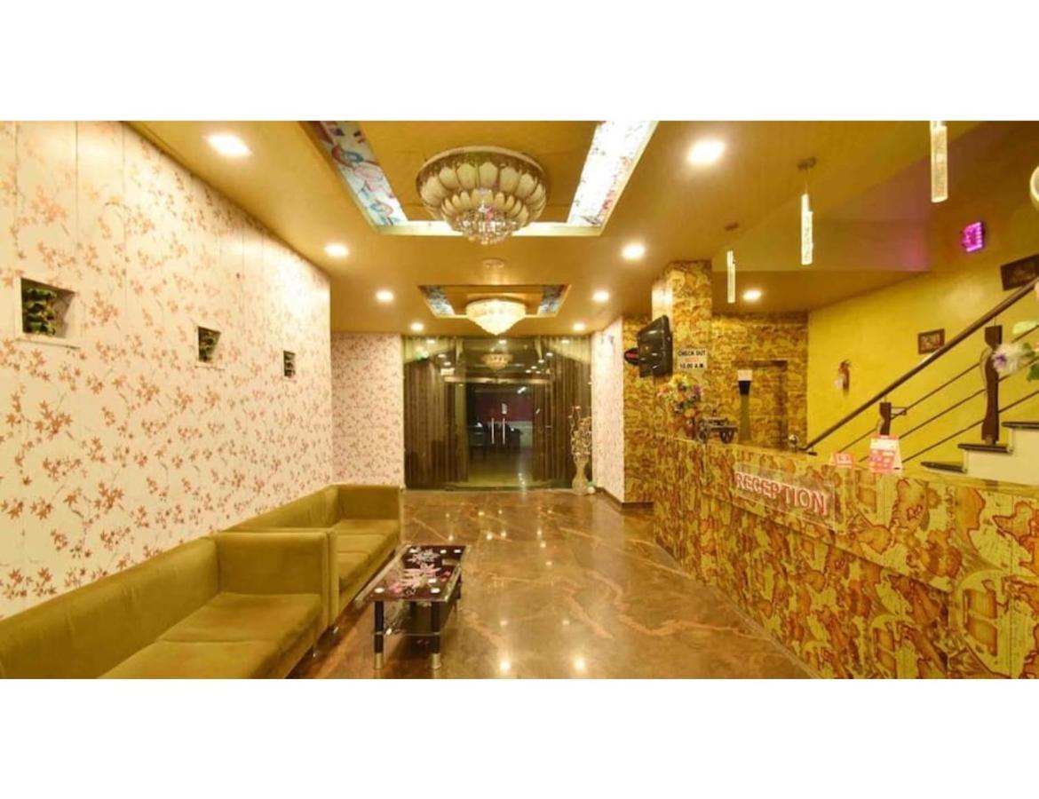 Hotel Shree Shyam Palace, Удджайн Экстерьер фото